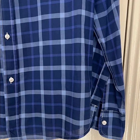 Frank & Eileen “Paul” Style Navy and Light Blue Checkered Shirt Medium - Picture 4 of 7